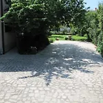 Apartment Lara